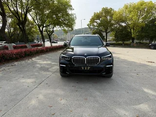 BMW X5 2022 Reforma xDrive 40Li M Conjunto deportivo exterior foto 4