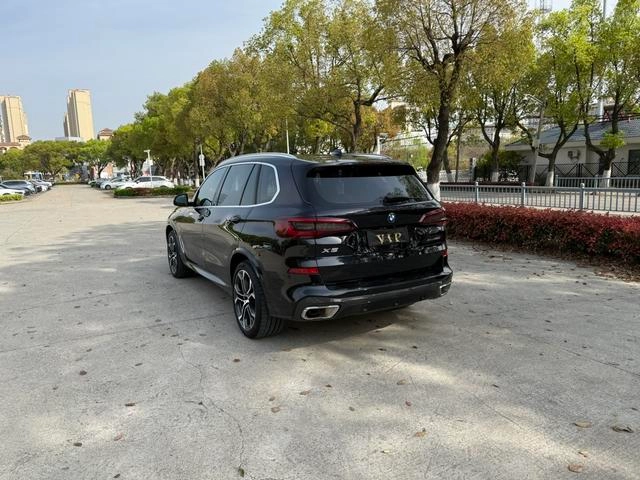 BMW X5 2022 Reforma xDrive 40Li M Conjunto deportivo interior foto 11