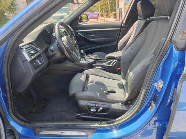 BMW 3 Series GT 2020 320i M Conjunto deportivo interior foto 7