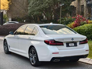 BMW 5 Series 2021 530Li Leader Ensemble de luxe extérieur photo 5