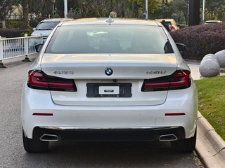 BMW 5 Series 2021 530Li Leader Ensemble de luxe extérieur photo 6