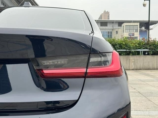 BMW 3 Series 2023 325Li M Sports suit exterior photo 9