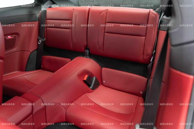 Porsche 911 2023 Carrera 3.0T interior foto 13