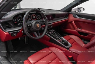 Porsche 911 2023 Carrera 3.0T interior foto 14
