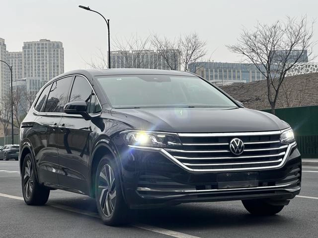 Volkswagen Viloran 2024 330TSI Luxury Edition exterior photo 3