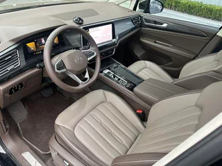 Volkswagen Viloran 2024 330TSI Luxury Edition interior photo 15