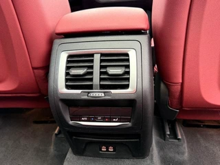 BMW X3 2023 xDrive30i Leading Type M Obsidian Night Suit interior photo 13