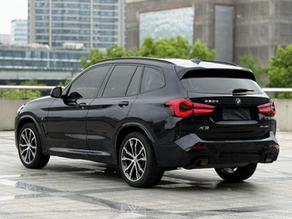 BMW X3 2023 xDrive30i Leading Type M Obsidian Night Suit interior photo 17