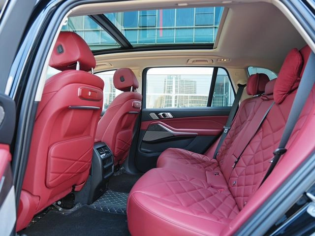BMW X5 2023 xDrive30Li Premium Class M Sports Night Suit interior photo 9
