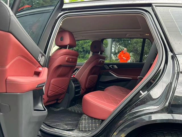 BMW X5 2023 xDrive30Li Premium Class M Sports Night Suit interior photo 10