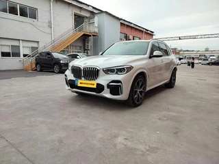 BMW X5 2022 Restyling xDrive 40Li M Sports suit