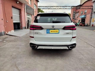 BMW X5 2022 Restyling xDrive 40Li M Sports suit exterior photo 4