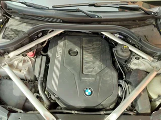 BMW X5 2022 Restyling xDrive 40Li M Sports suit interior photo 14