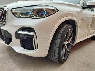 BMW X5 2022 Restyling xDrive 40Li M Sports suit interior photo 17