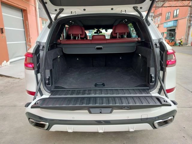 BMW X5 2022 Restyling xDrive 40Li M Sports suit interior photo 19
