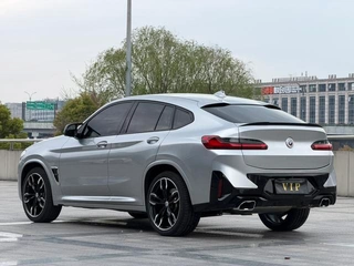 BMW X4 2022 M40i интерьер фото 9