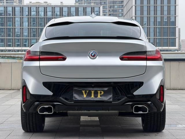 BMW X4 2022 M40i интерьер фото 10