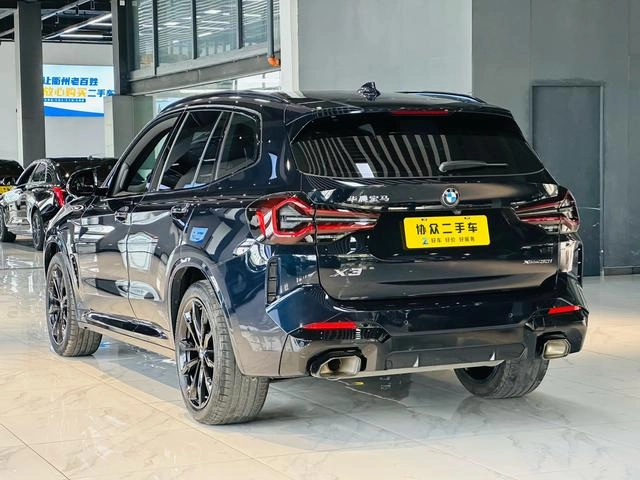 BMW X3 2022 Вторичная модификация xDrive30i Лидирующий M Ночной костюм экстерьер фото 3