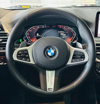 BMW X3 2022 Вторичная модификация xDrive30i Лидирующий M Ночной костюм экстерьер фото 6