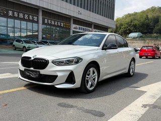 BMW 1 Series 2021 Reforma 120i M Edición nocturna deportiva