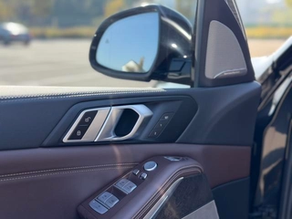 BMW X5 2022 Restyling xDrive 30Li Premium Class M Sports suit interior photo 16