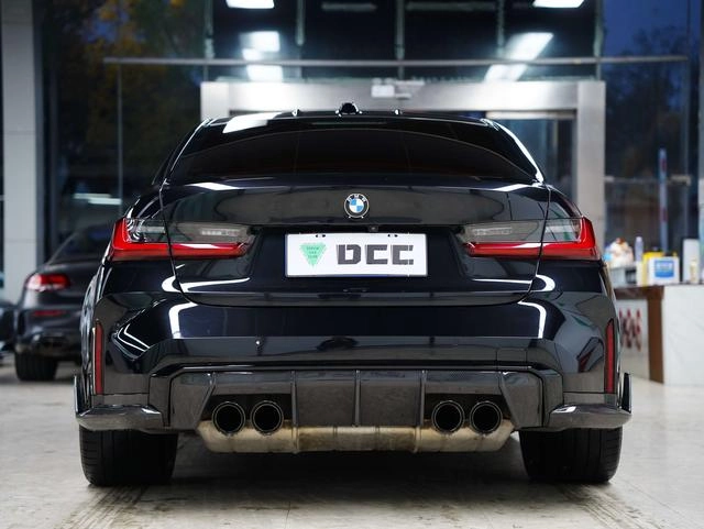 BMW M3 2023 M3 Sedán de cuatro puertas Versión Thunder exterior foto 9