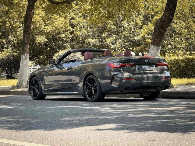 BMW 4 Series 2022 Restyling 425i Convertible M Sports Night Suit interior photo 18