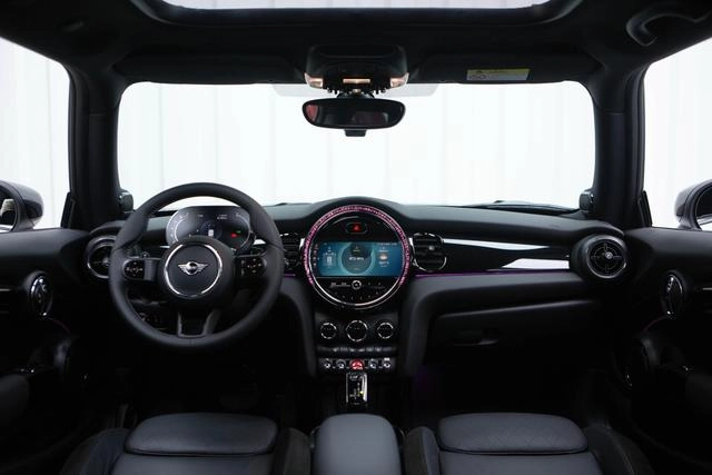 MINI 2023 Restyling 2.0T COOPER S Artist interior photo 7