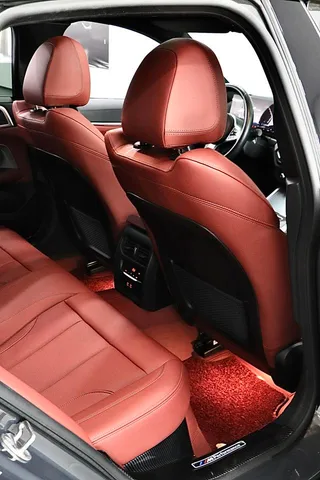 BMW 4 Series 2023 425i Gran Coupe M Sports Night Suit interior photo 17
