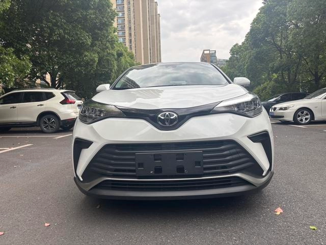 Toyota IZOA 2021 2.0L Yi Xiang Edition exterior photo 2