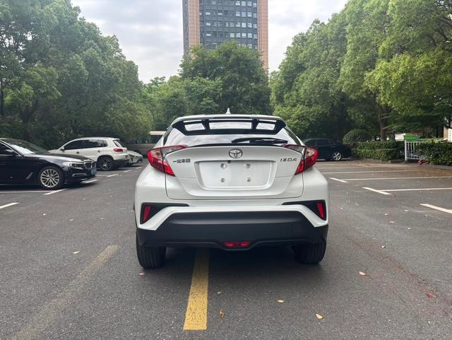 Toyota IZOA 2021 2.0L Yi Xiang Edition exterior photo 5