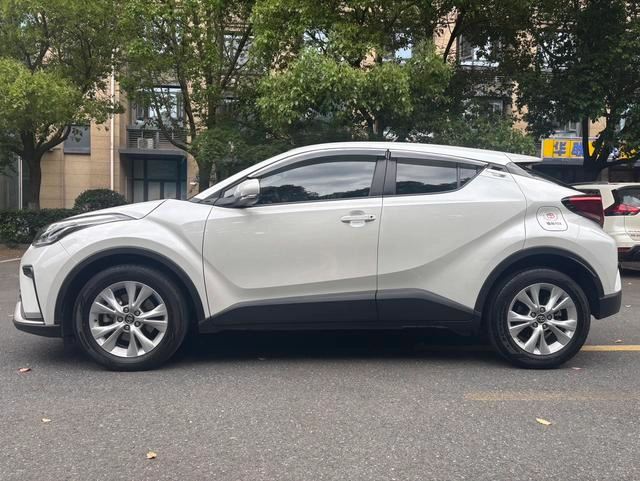 Toyota IZOA 2021 2.0L Yi Xiang Edition exterior photo 7