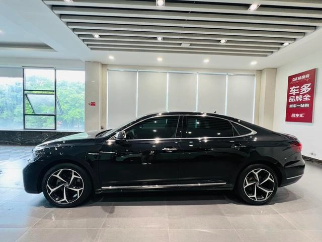 Volkswagen Passat 2023 Mise à jour 330TSI Étoile de luxe extérieur photo 4
