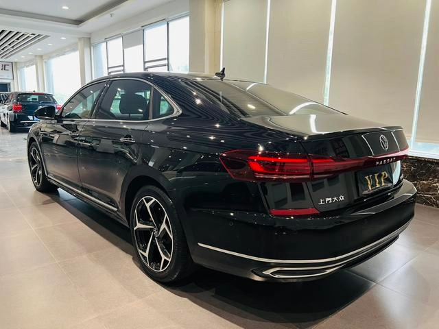 Volkswagen Passat 2023 Mise à jour 330TSI Étoile de luxe extérieur photo 5