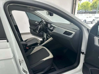 Volkswagen Polo 2023 Plus 1.5L Automatic Colorful Technology Edition exterior photo 4