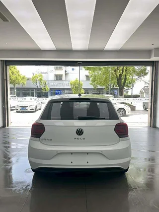 Volkswagen Polo 2023 Plus 1.5L Automatic Colorful Technology Edition interior photo 8