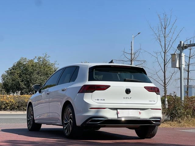 Volkswagen Golf 2021 280TSI DSG Pro экстерьер фото 6