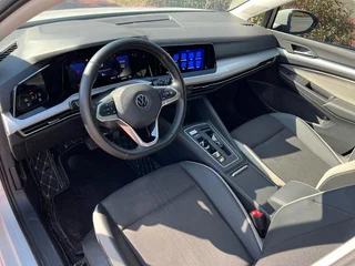 Volkswagen Golf 2021 280TSI DSG Pro интерьер фото 11