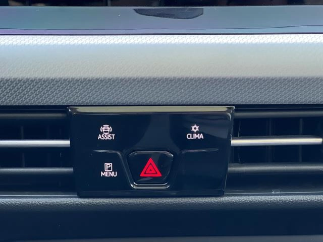 Volkswagen Golf 2021 280TSI DSG Pro интерьер фото 15