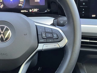 Volkswagen Golf 2021 280TSI DSG Pro интерьер фото 19