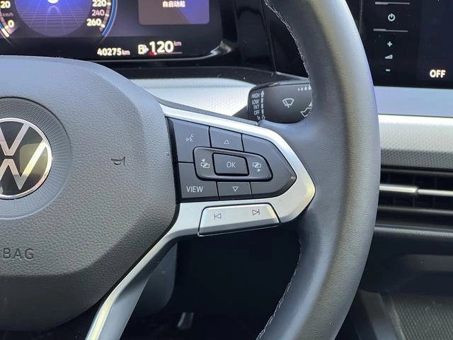 Volkswagen Golf 2021 280TSI DSG Pro интерьер фото 19