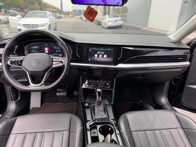 Volkswagen Passat 2023 Reforma 330TSI Edición Star Elite exterior foto 4