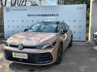 Volkswagen Passat 2025 Pro 380TSI Star Dragon Edition exterior photo 1