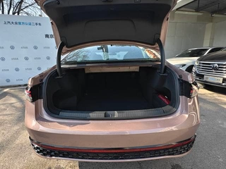 Volkswagen Passat 2025 Pro 380TSI Star Dragon Edition exterior photo 4