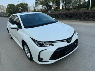 Toyota Corolla 2021 1.2T S-CVT Elite PLUS version exterior photo 3