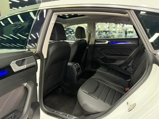 Volkswagen CC 2023 380TSI Привлекательный выпуск интерьер фото 15