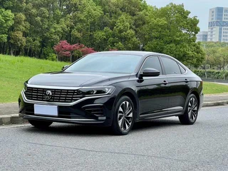 Volkswagen Passat 2021 330TSI Элитная версия