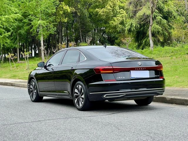 Volkswagen Passat 2021 330TSI Elite Edition exterior photo 6