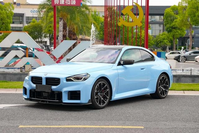BMW M2 2023 M2 Купе экстерьер фото 1 BMW M2 2023 M2 Купе экстерьер фото 1