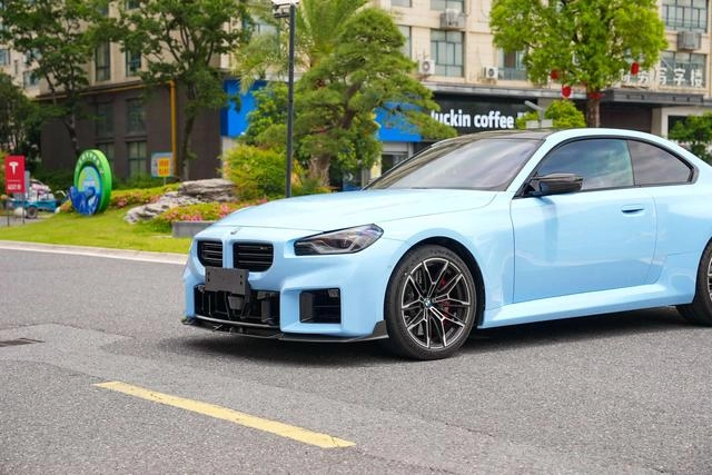 BMW M2 2023 M2 Купе экстерьер фото 7 BMW M2 2023 M2 Купе экстерьер фото 7